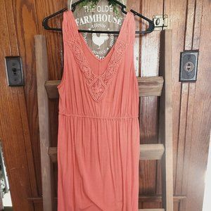 Liz Lange Maternity Dress